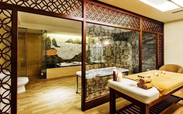 Muong Thanh Luxury Quang Ninh Hotel