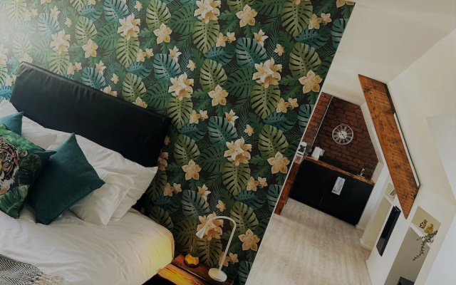 Cardiff Arms Bistro and Hotel