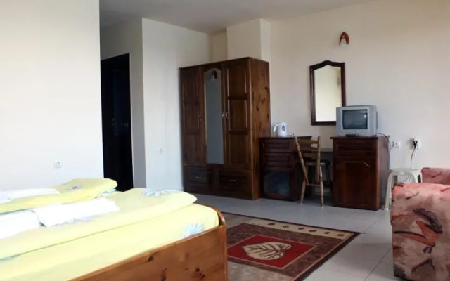 Guest House Fotini 2