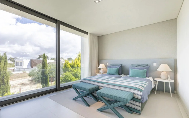 Troia Design Villa by Cadenzalux