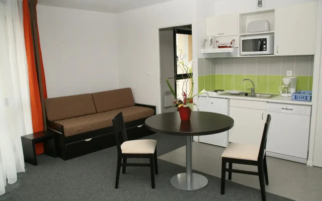 Nemea Appart Hotel Home Suite Nancy Centre