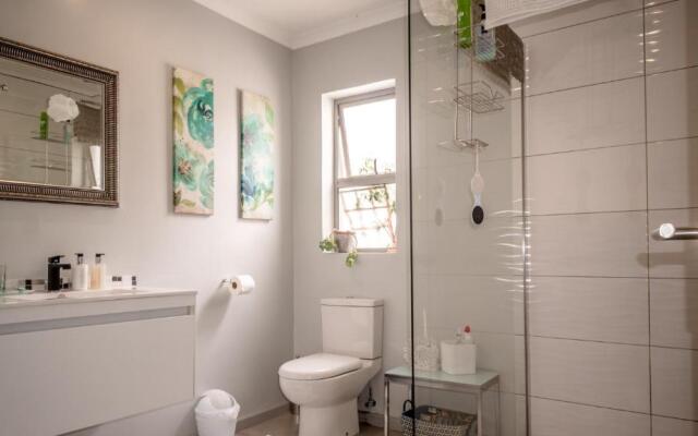 Lily's Rest, Village on Silwerstrand, Robertson