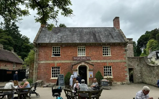 Spread Eagle Inn