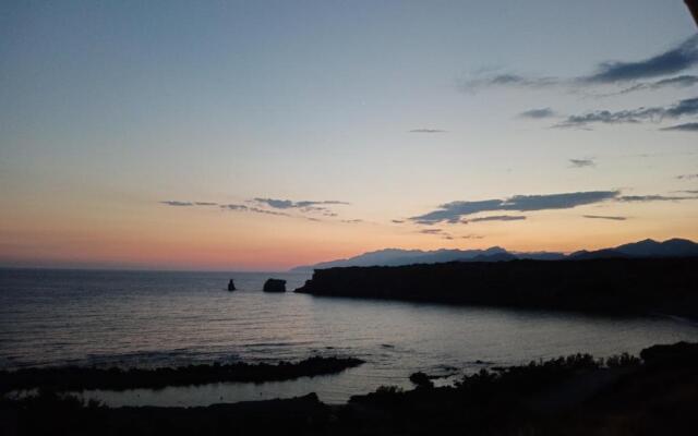 Traditional art house 2