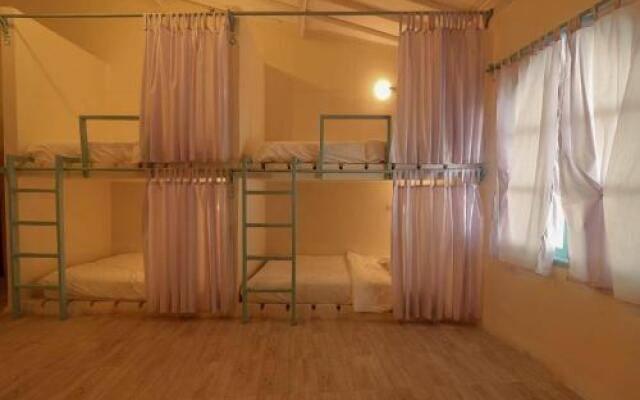 Boogie Hostel Kuta Lombok