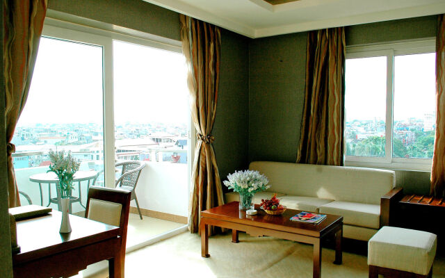 Level Haiphong Hotel