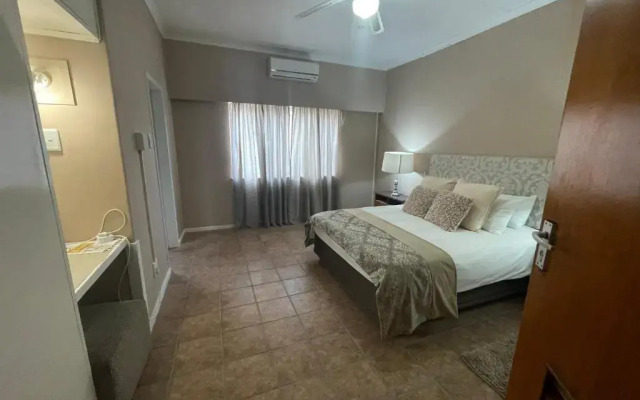 Aranos Hotel
