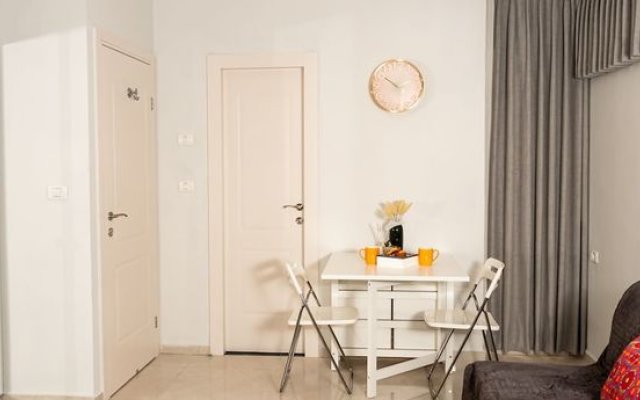 Hasorag-Private Rooms by IndigInn