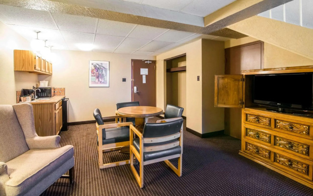 Quality Inn Taos