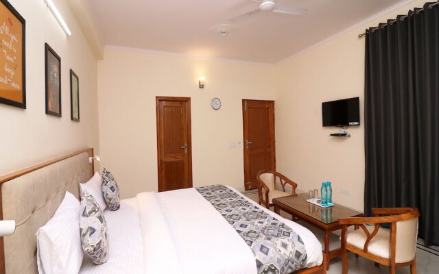 Capital O 15124 Noida Stay