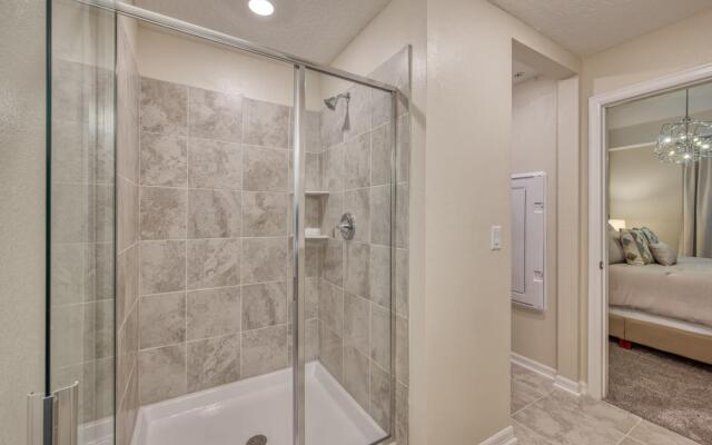 Spacious and pleasant home near Disney