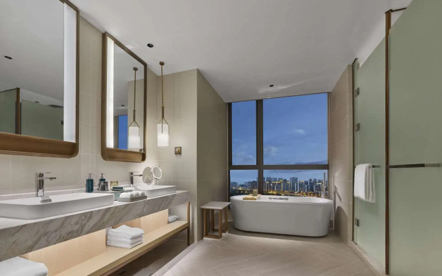 DoubleTree by Hilton Nanning Wuxiang