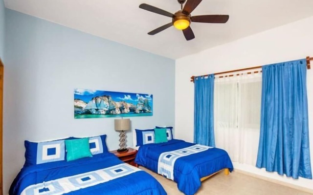 Las Olas family Townhome Apartments