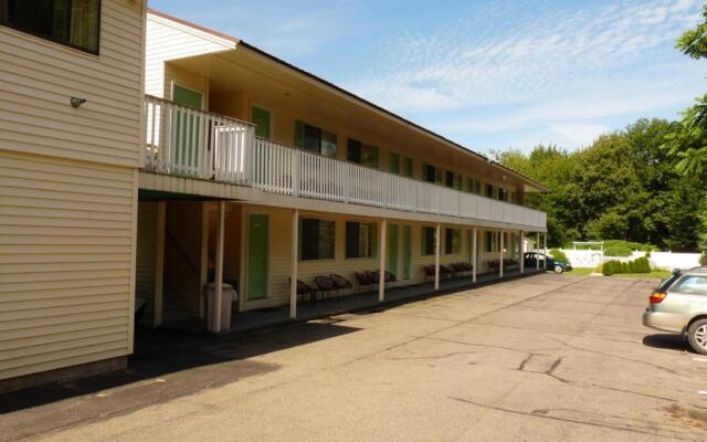 Footbridge North Hotel