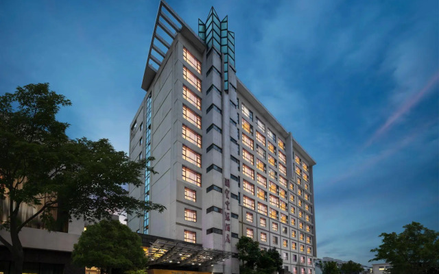 Zhangjiagang Guomao Hotel