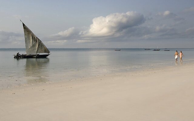 Serena Beach Resort and Spa