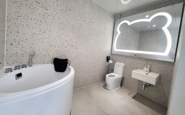 Pico Kids Pool Villa