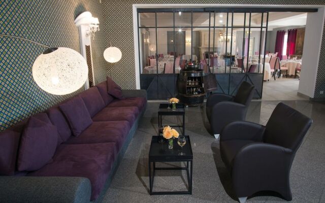 Aux Maisons (Relais du Silence)