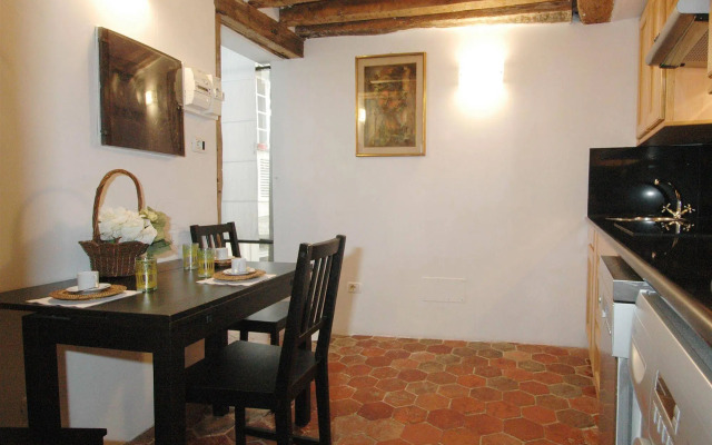 Gregoire Apartment