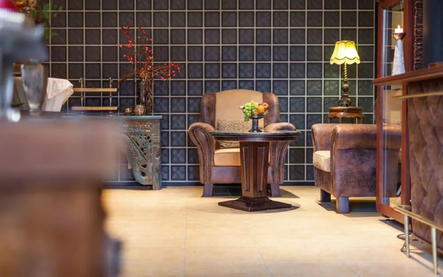 Hotel Conti