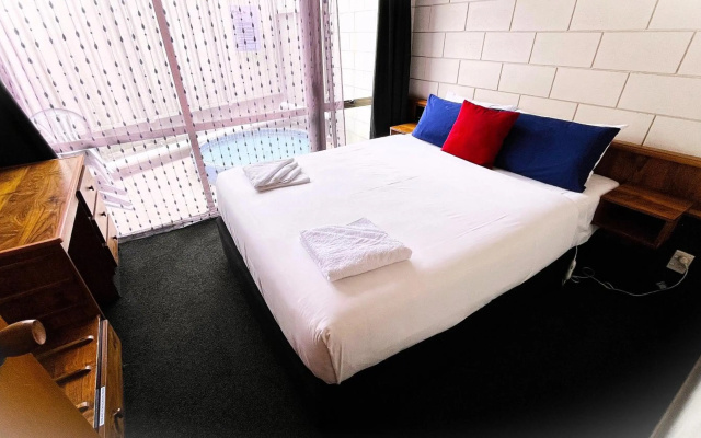 Bennetts Tauranga Motor Inn – Guest Rooms – Tauranga