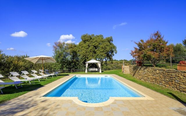 Villa Le Tornaie 14 Emma Villas