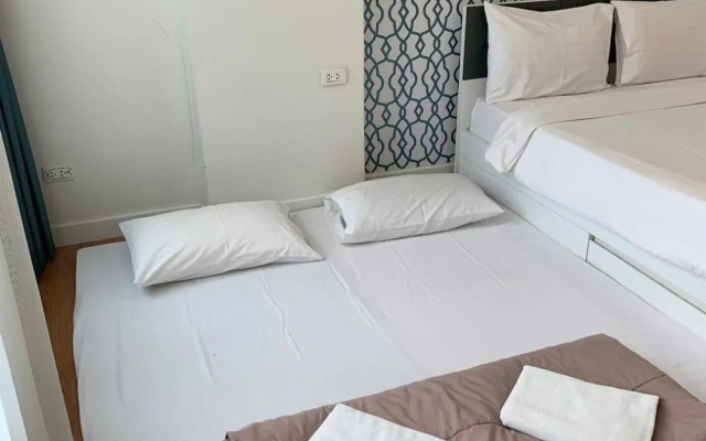 Courtyard Khaoyai by P.K.