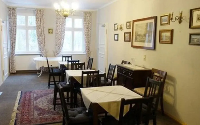 Pension Grafliche Villa