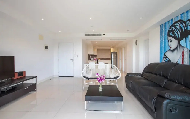 Kata Ocean View 2BR Apartment O910