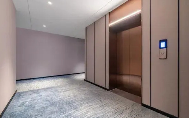 Magnotel Hotel (Shanghai Pudong Airport Lingkong Road Subway Station)