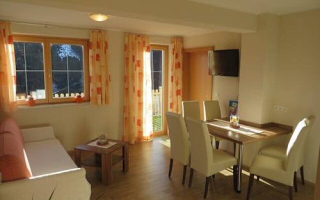 Apartment Pfister