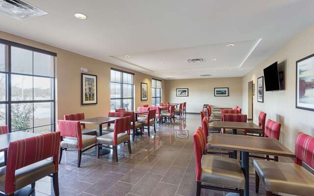 Comfort Inn & Suites Zachary