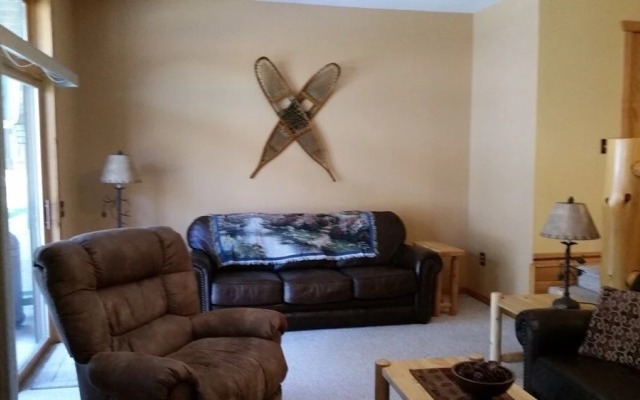 Minocqua Lake Unit B7 3 Bedroom Condo