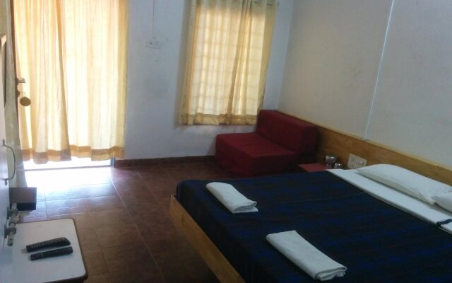 Aaram Lodging & Boarding