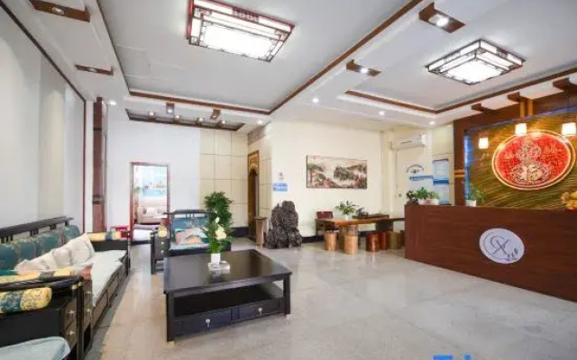 Xuyang Guesthouse (Mangshi Square Branch)