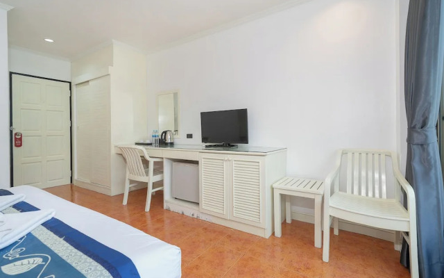 Patong Central Residence & Apartment