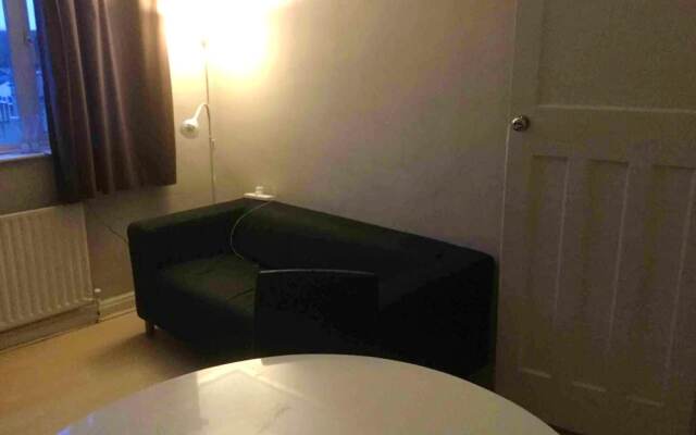 Apartment With 2 Bedrooms In Greater London With Wonderful City View Terrace And Wifi