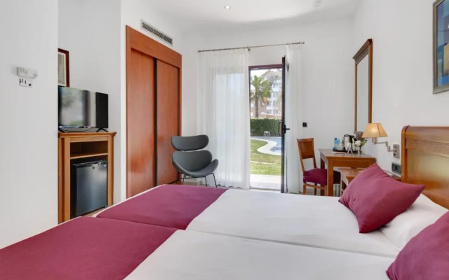 Hotel Daniya Denia