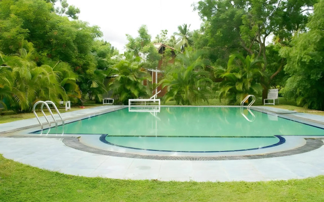 Royal Green Garden Hotel