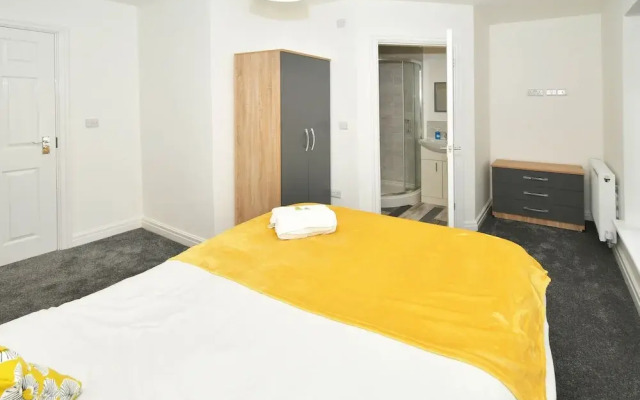 Townhouse@ 147 Westminster Street Crewe