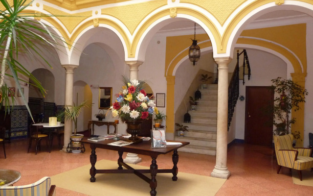 Hotel Abanico Casa Palacio
