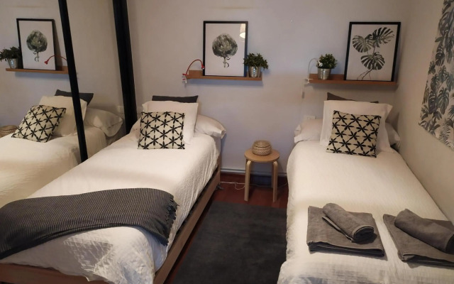 Bilbao Center Apt parking FREE