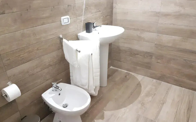 Maqueda Room & Suite