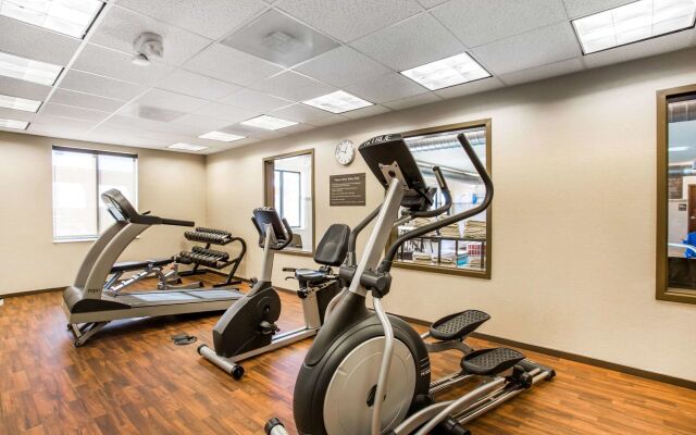 Comfort Inn & Suites