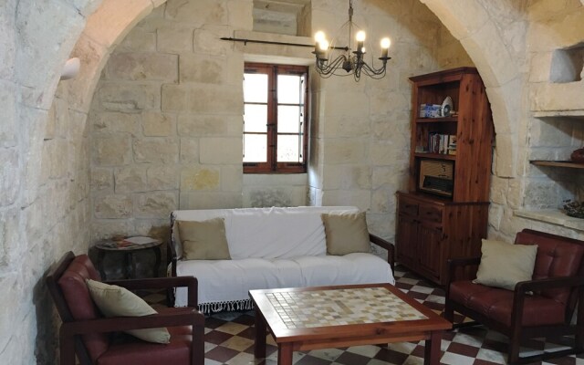 Kemmuna Farmhouse - Rest And Zest