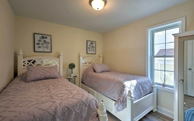 Welcoming Wildwood Condo ~ 1 Block to Beach!