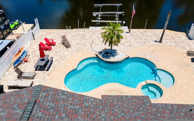 Fun Pool Relax16miles Bushgarden