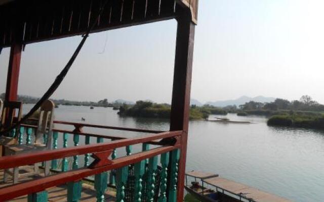 Mr. B Guesthouse