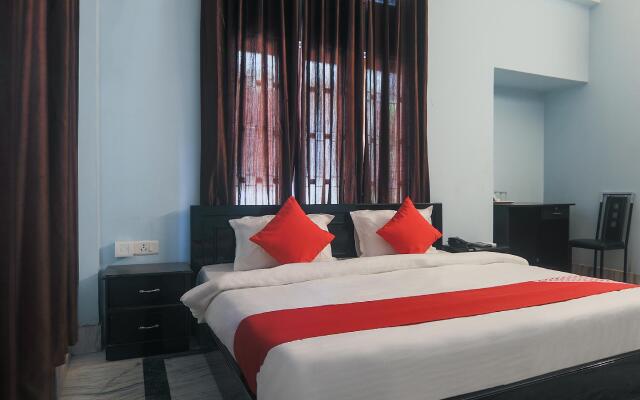 OYO Flagship 17077 Elegant Guest House