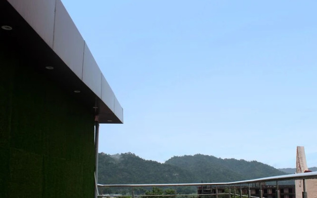 Hotel Ganga Heights By Avadhesh Group Of Hospitality